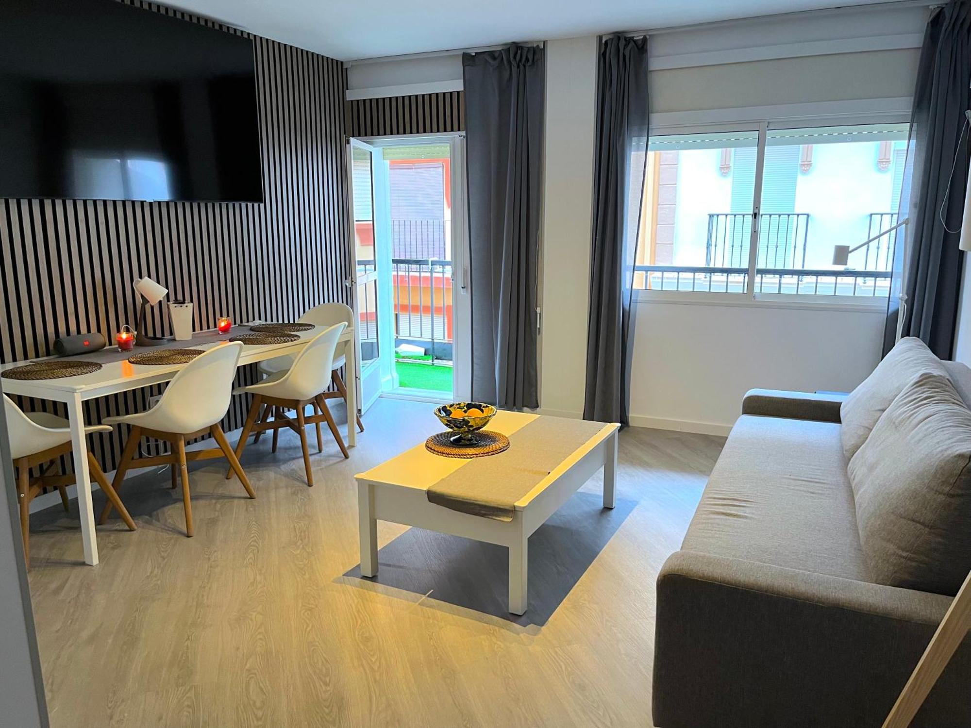 Small Home Фуенхірола Екстер'єр фото